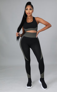 Simply Easy Legging Set